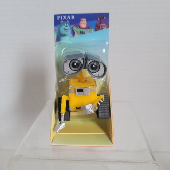 Disney Other - Pixar Mini WALL E Vinyl Figure *NEW* 2.5" 2024 Disney Pixar